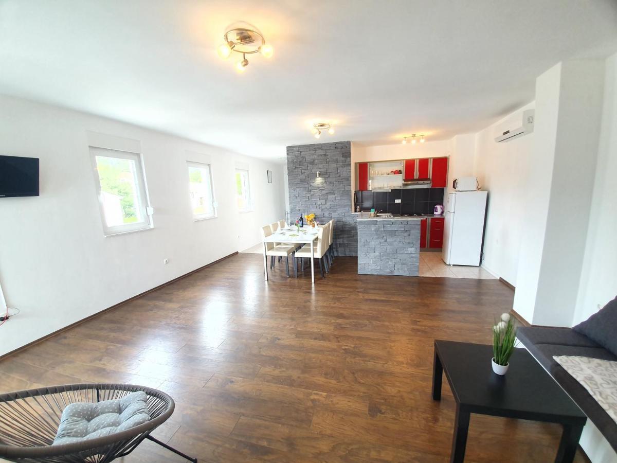 Lara Apartment Drvenik (Split-Dalmatia)
